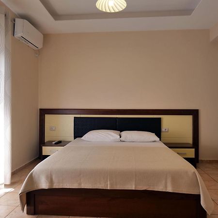 Hotel Jali Himara Kültér fotó