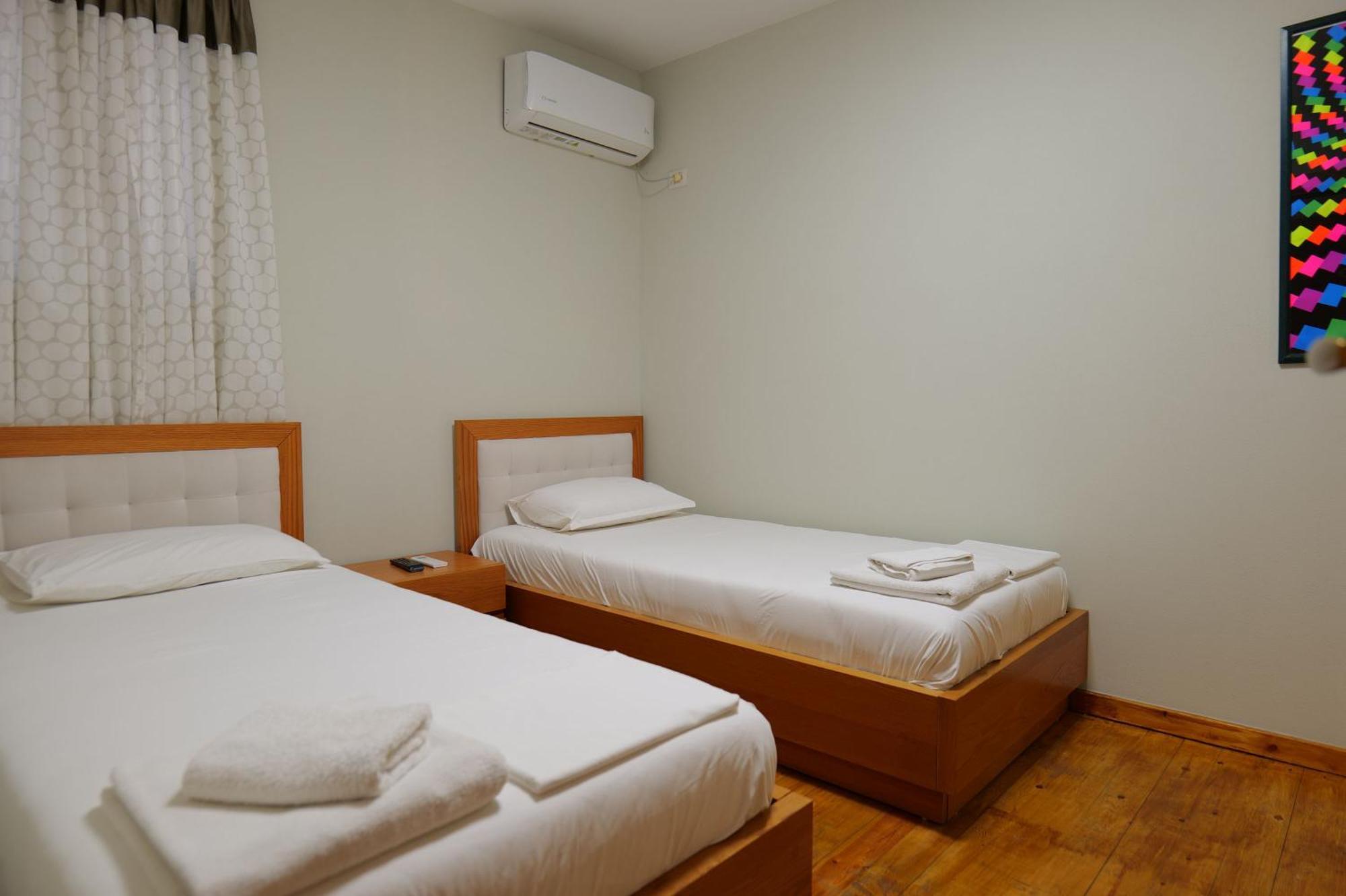 Hotel Jali Himara Kültér fotó