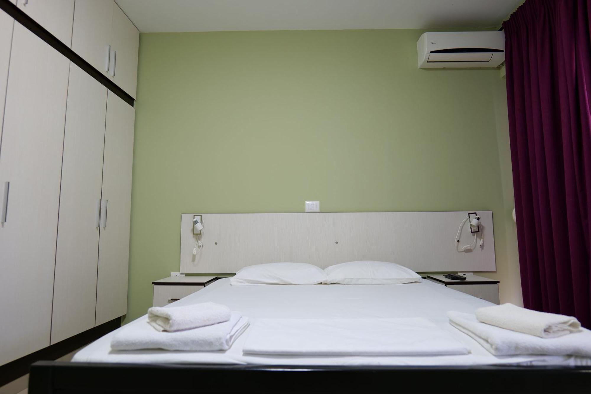 Hotel Jali Himara Kültér fotó